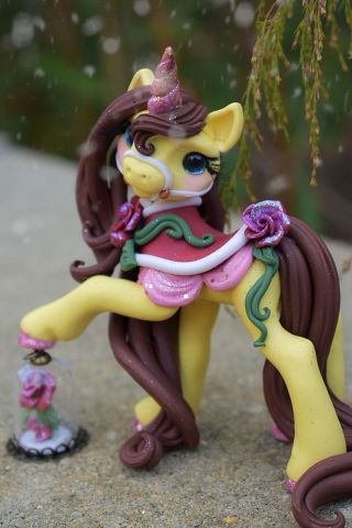 Whisper Fillies Bella Rose the Enchanted Unicorn Filly Figurine Handmade doll 3