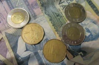 $38 Canada Canadian Coins & Currency Money Bills Exchange Modern 3