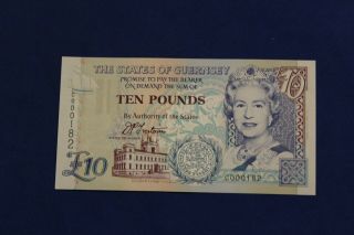 Guernsey 10 Pounds 1995 P.  57b Uncirculated / Extremely Low Serial D000770