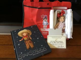 2019 Ufdc R John Wright Convention Doll With Bag And Book