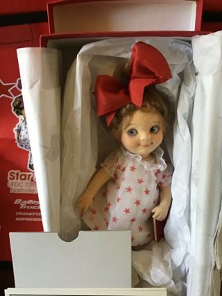 2019 UFDC R John Wright Convention Doll With Bag And Book 2