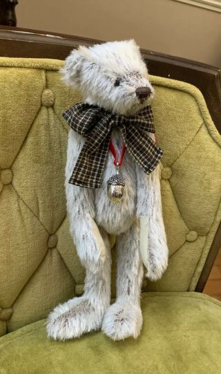 Boyds Bears Artisan Series Out Of The Woods Slim B.  Woodsley With Tags