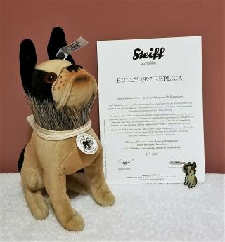 Steiff Bully The Bulldog With Bulldog Pendant,  403095,  Made In 2012,  Le,  6 " Tall