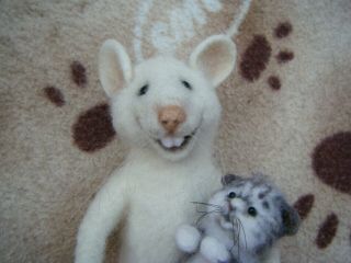 OOAK,  needle felted mouse called Clyde and his Kitten by Margo Toys Studio 2