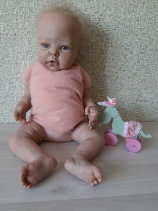 Reborn doll Audrey by Adrie Stoete - Schuiteman 22 