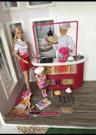 Barbie I Can Be A Cooking Teacher Playset