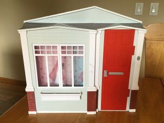Barbie 2005 Totally Real Fold - Out House Playset W/ Sounds Mattel