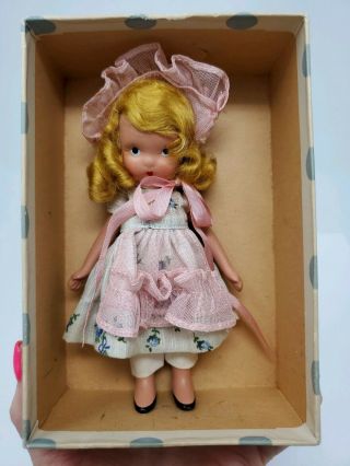 Little Miss Muffet Sat On A Tuffet Nancy Ann Doll 118 W/box Adult Collector