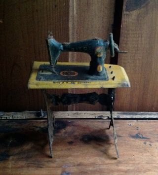 Rare Antique Spanish Tin Penny Toy Dolls House Miniature Rico Sewing Machine