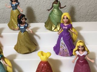 Disney Princess Magiclip Dolls and Dresses Tangled Tiana Belle Snow White Aurora 3