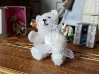 Dollhouse Miniature Artisan Little White Teddy Bear 1:12