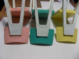 Vintage 1960 ' s Barbie Deluxe Reading Dream Kitchen chairs 3