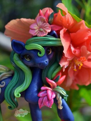 Whisper Fillies Rio The Tropical Filly Figurine Handmade Pony Model Horse Doll