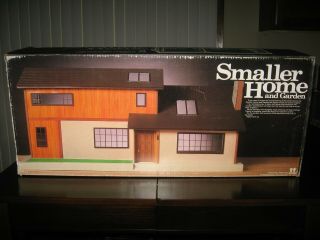 Tomy Smaller Home And Garden Dollhouse & Furniture Homes Doll House