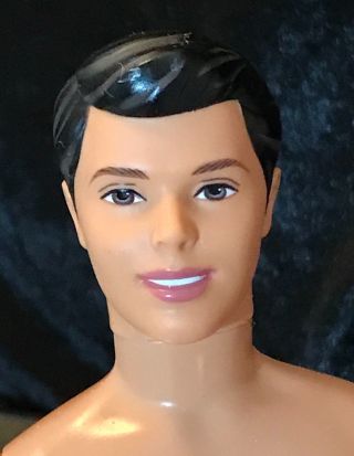 Ken Mattel Fashion Barbie Doll Z4 - 28