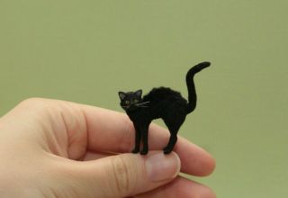 Ooak Realistic Dollhouse Miniature Hand - Sculpted Black Cat