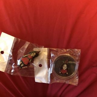 Living Dead Dolls Pin & Coin Sin No One Gets Out Alive