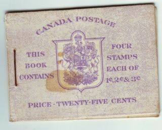 1940s NORTH AMERICA CANADA COMPLETE BOOKLET of == 12 == 2