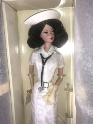 The Nurse Silkstone Barbie Doll Gold Label 2005 Mattel J4253 Nrfb
