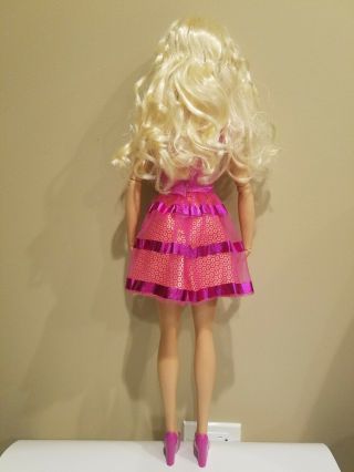 Mattel Barbie Best Fashion Friend 28 
