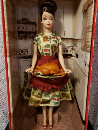 Thanksgiving Feast Barbie Doll Holiday Hostess Gold Label Mattel T2160 Nrfb