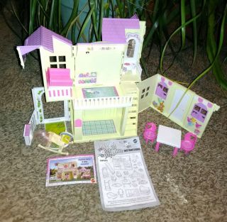 1998 Mattel Barbie Kelly Folding Pop - Up Doll Play House (not Complete)