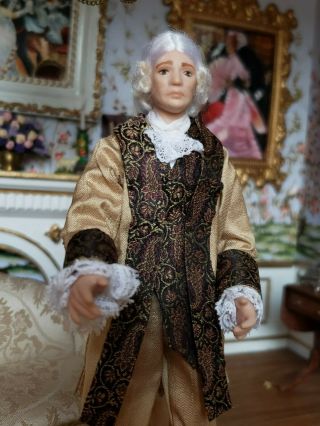 Dollhouse Miniature Artisan 18th c.  Skinny Gentleman Porcelain Doll 1:12 3