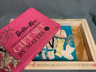 Rare 1962 Barbie And Ken Gift Set - Box And Clothes - Mattel
