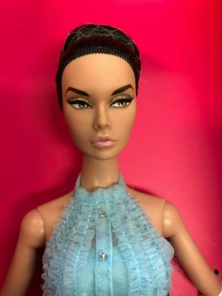 Integrity Poppy Parker " Love Is Blue " Fw19 Convention Centerpiece Doll (no)
