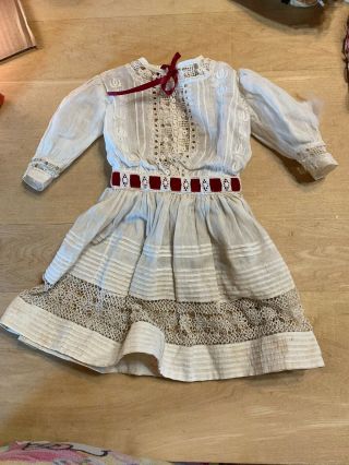 Lovely Vintage/antique White Doll Dress W/dark Red Trim - Perfect For Antique Doll