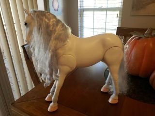 Battat Our Generation White Horse With Silver Mane And Tail 20 "