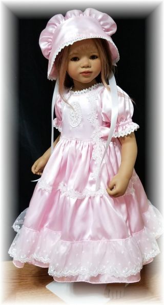 LFLBoutique Dreamy Pink Satin for Himstedt 33 - 36 Sitting or Standing 3
