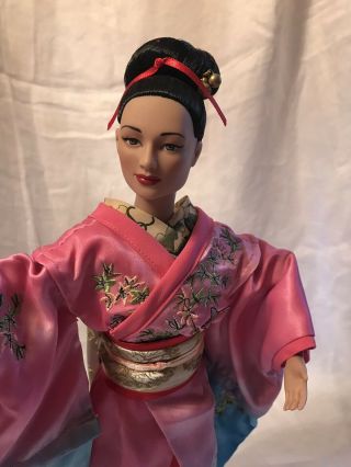 Tonner Doll You are Ready,  Sayuri - Memoirs of a Geisha - Gorgeous 16 