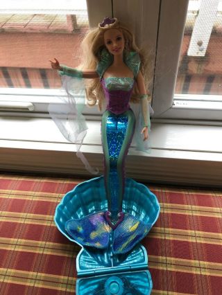 Barbie & Krissy Magical Mermaids Dolls Light Up Tail With Clam 2