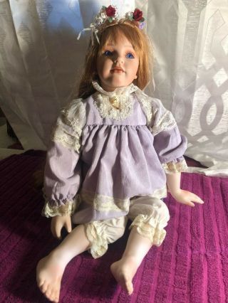 Bettina Porcelain Doll By Donna Rubert 360 Of 2000 Incl 1996 Seated Pose