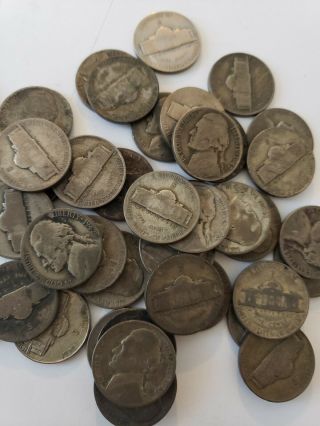 Roll Of 40 Jefferson War Nickels 35 Silver Coins $2 Face Value 40 Coins.
