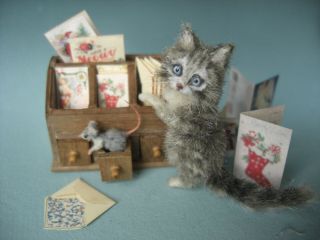 Ooak Dollhouse 1:12 Miniature Kitten ^ Mouse X Mas Display Handmade Oreon Cat