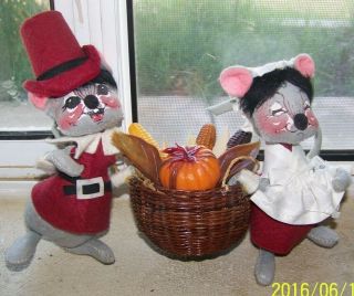 Vintage Annalee Thanksgiving Pilgrim Mice