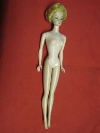 Vintage 1962 Midge Barbie Doll With Blonde Wig Japan On Right Heel