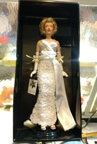 Rare Marilyn Monroe Franklin 16 " Vinyl Portrait Doll,  Stand,  Nrfb