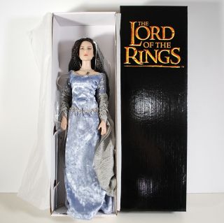 Tonner Doll Lord Of The Rings Arwen Evenstar Liv Taylor Box Stand 17 "