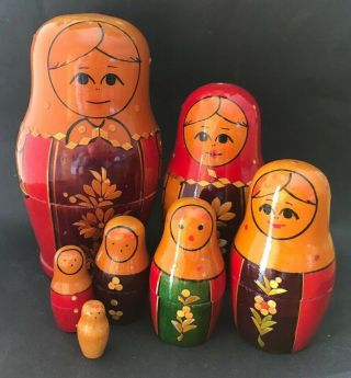 5 " Wooden Nesting Dolls Stacking Painted Matryoshka Russian 7 - Piece Set Vintage