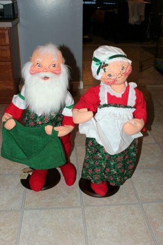 Nos Annalee Dolls - Christmas Cardholder Mr.  & Mrs.  Clause Large 30 Inch Pair Set