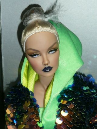 Integrity Beyond This Planet Violaine Perrin Dressed Doll Nu Face Mib