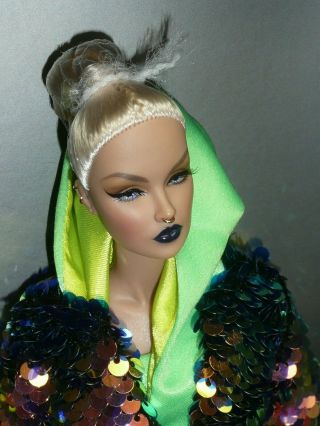 Integrity Beyond This Planet Violaine Perrin Dressed Doll NU Face MIB 2