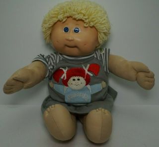 Vtg Coleco 1986 Cabbage Patch Kids Girl Doll Blonde Hair W/clothes