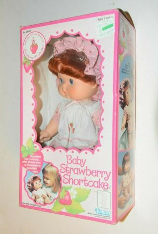 1982 Kenner Baby Strawberry Shortcake Doll Blow Kiss Vintage No 26400