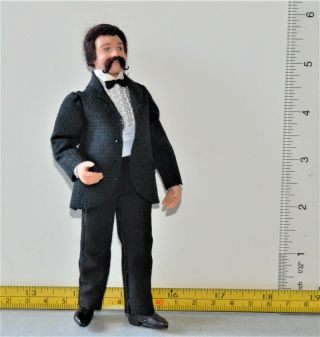 Artisan Gentleman Man Doll Dollhouse Miniatures Ooak 1:12 Poseable
