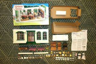 Tomy Sylvanian Families Boxed Set - 3043 Harvester 100 Complete W Figs