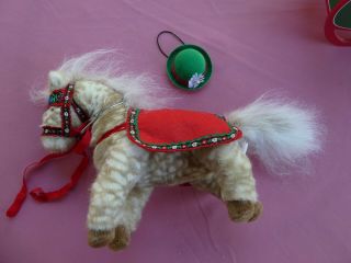 Muffy ' s Oatsie Eine Kleine horse,  Alpine sleigh Mountain Climbin GUC,  outfit 3